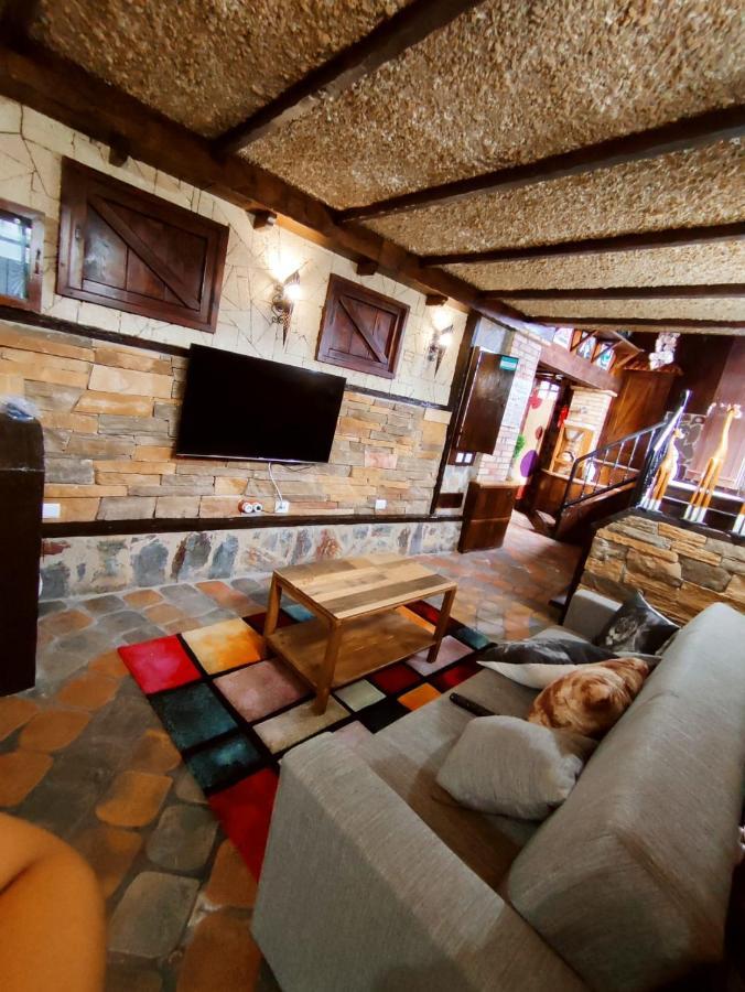 Casa Maria Vivienda Vacacional 阿德耶 外观 照片